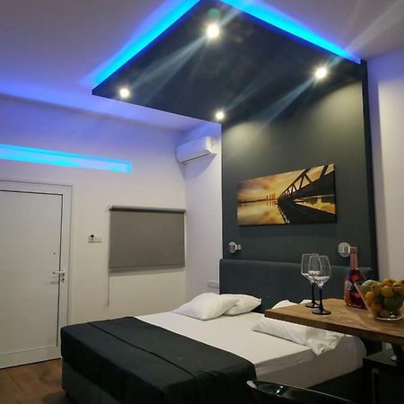 Takis Apartments Ayía Nápa Extérieur photo